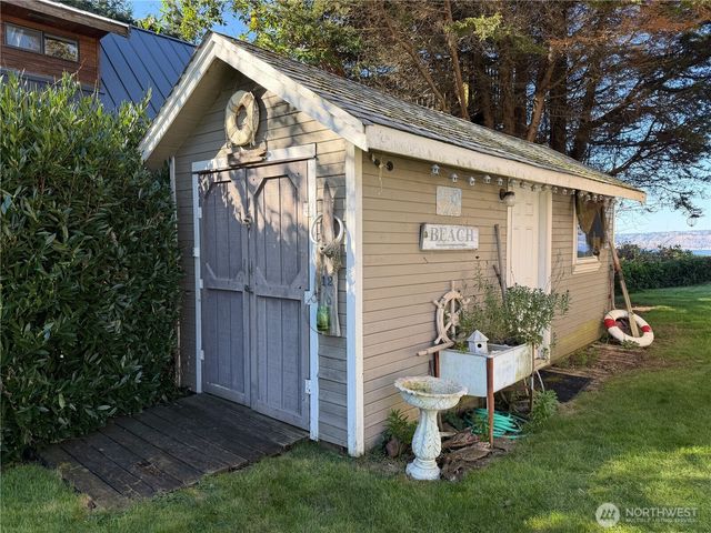27 M Cascade Drive, Hat Island, WA 98206