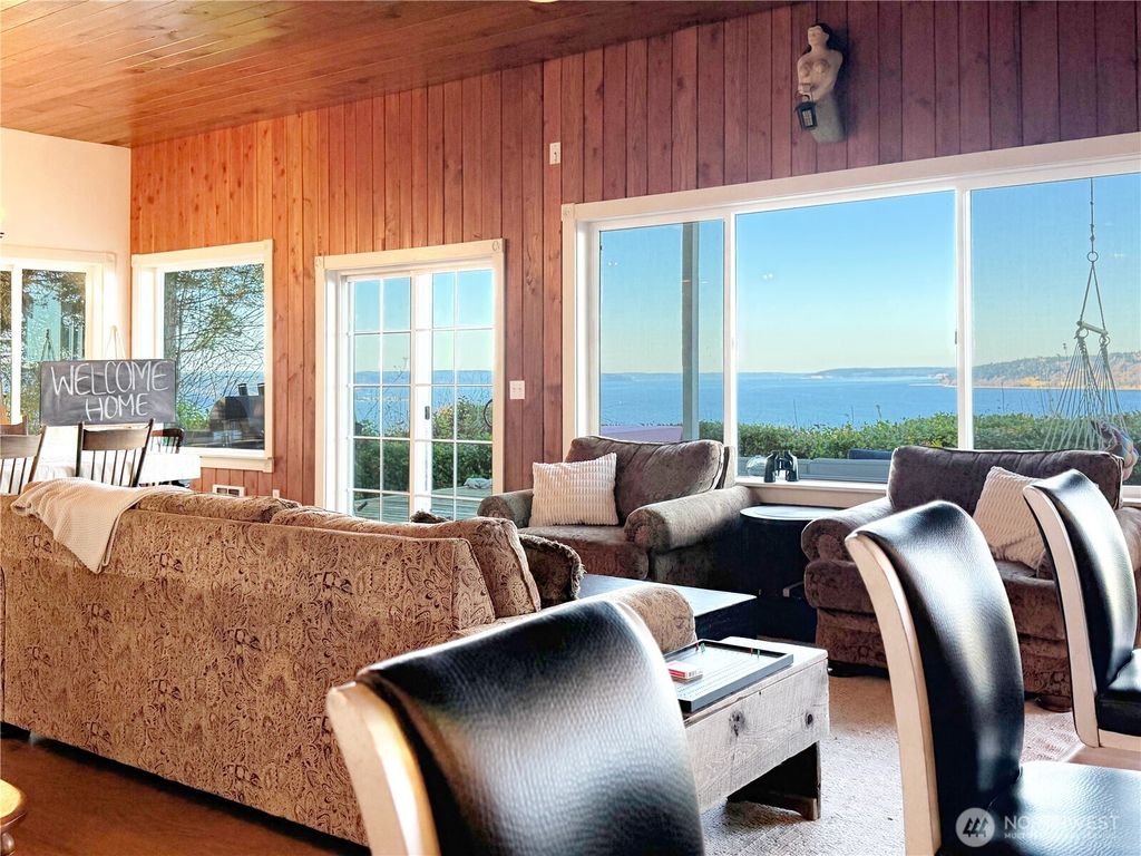 27 M Cascade Drive, Hat Island, WA 98206