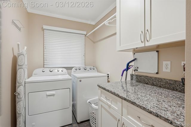 48607 Presidential Drive, Macomb Township, MI 48044