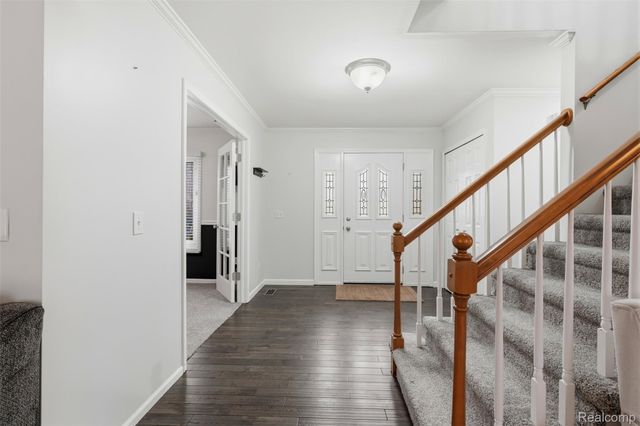 48607 Presidential Drive, Macomb Township, MI 48044