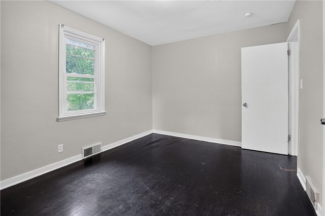 2501 Olympia St, Mckeesport, PA 15132