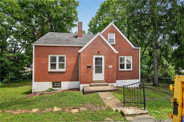 2501 Olympia St, Mckeesport, PA 15132