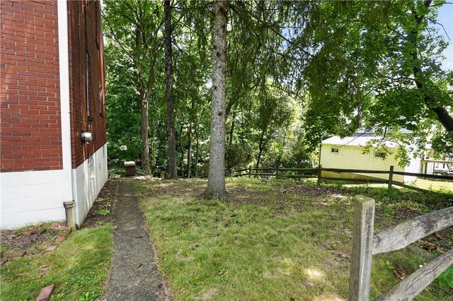 2501 Olympia St, Mckeesport, PA 15132