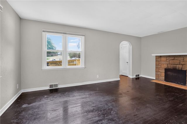 2501 Olympia St, Mckeesport, PA 15132