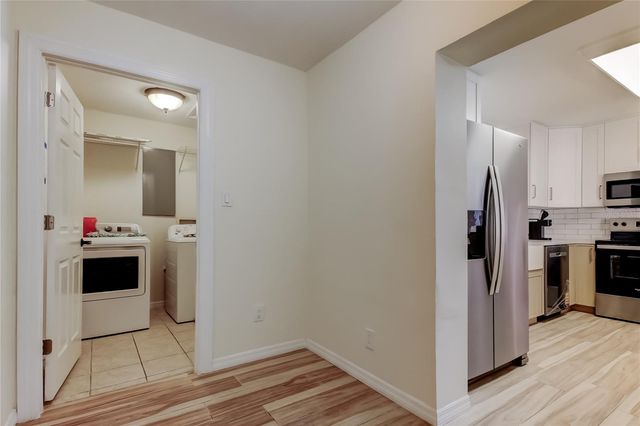 3936 E EDEN ROC CIRCLE, Tampa, FL 33634