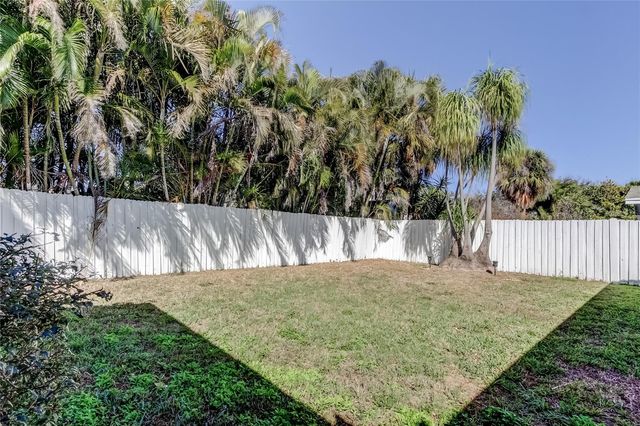 3936 E EDEN ROC CIRCLE, Tampa, FL 33634