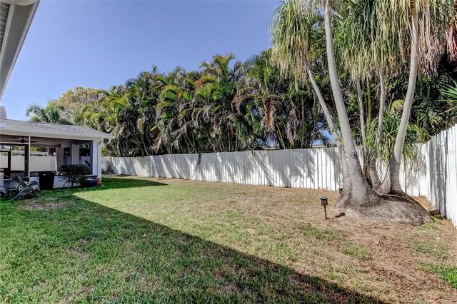 3936 E EDEN ROC CIRCLE, Tampa, FL 33634