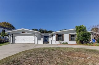 3936 E EDEN ROC CIRCLE, Tampa, FL 33634