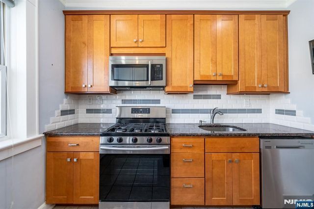 82 Hackensack Street 3, Wood Ridge, NJ 07075