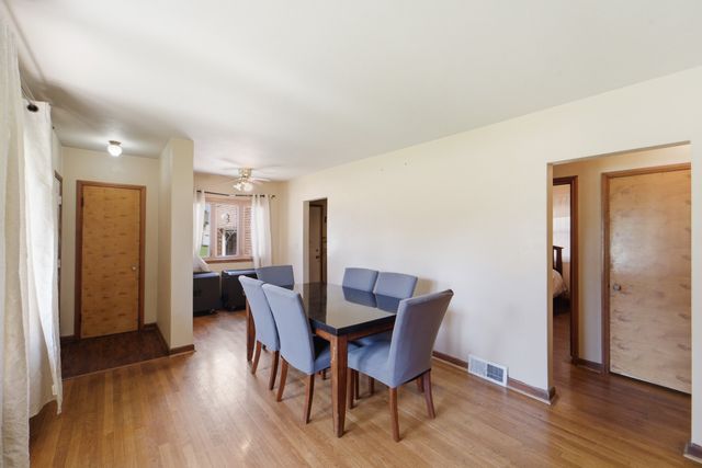 5905 SW 9th Street, Des Moines, IA 50315