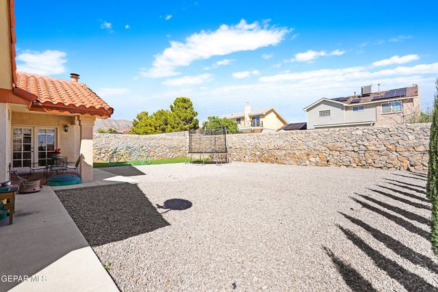 4405 LOMA HERMOSA Drive, El Paso, TX 79934