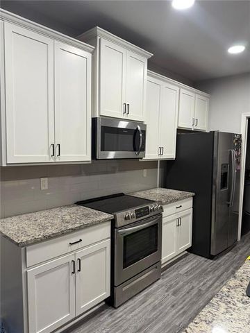 1320 Sugar Glen Court, Lawrenceville, GA 30044