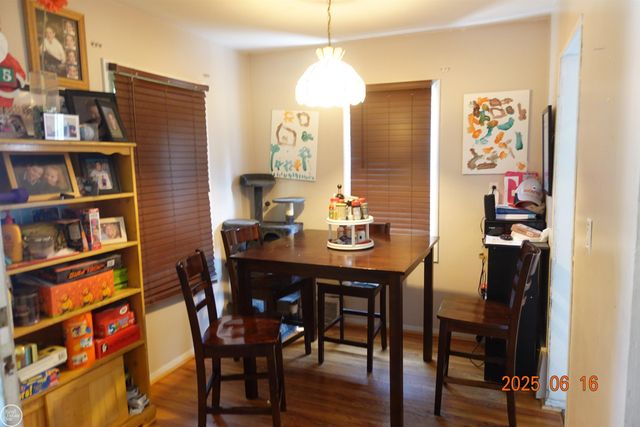 4166 PORTER Avenue, Lincoln Park, MI 48146