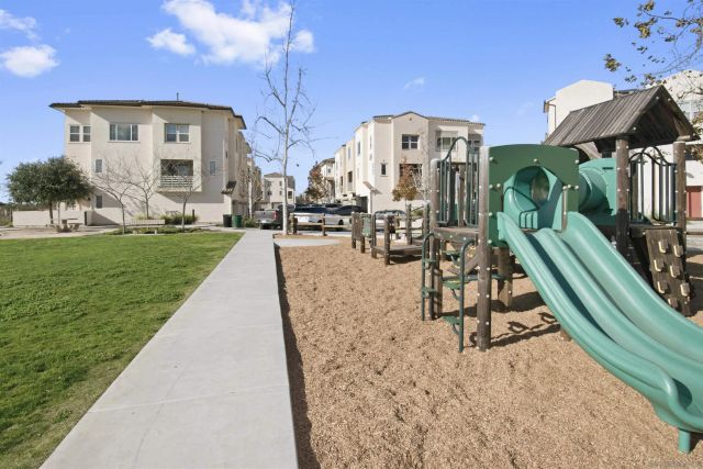 5230 Calle Rockfish 99, San Diego, CA 92154