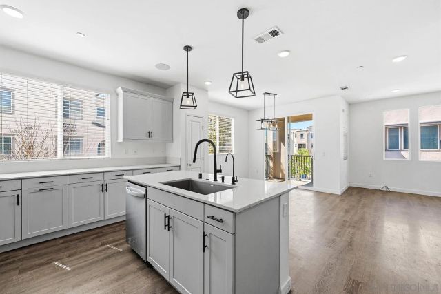 5230 Calle Rockfish 99, San Diego, CA 92154