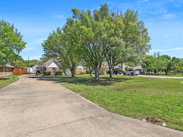 422 State Highway 78 N, Farmersville, TX 75442
