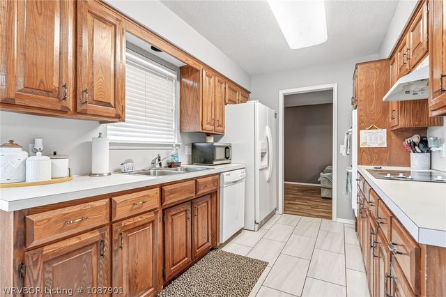 2617 Roxbury Lane, Fort Smith, AR 72908