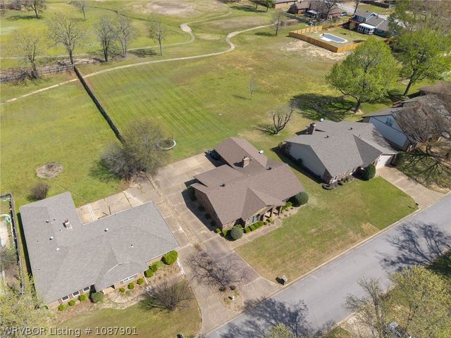 2617 Roxbury Lane, Fort Smith, AR 72908