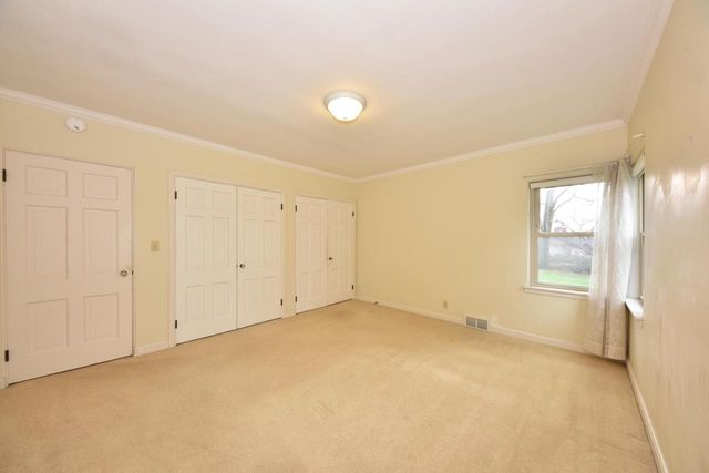 N93W15358 Hillside LANE, Menomonee Falls, WI 53051