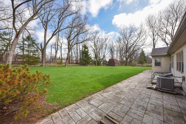 N93W15358 Hillside LANE, Menomonee Falls, WI 53051
