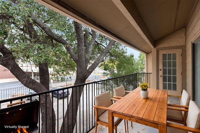1202 Thorpe LN 216, San Marcos, TX 78666