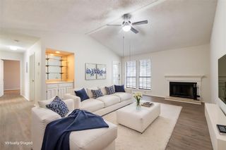 1202 Thorpe LN 216, San Marcos, TX 78666