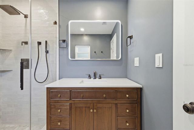 3491 83RD STREET N, St Petersburg, FL 33710