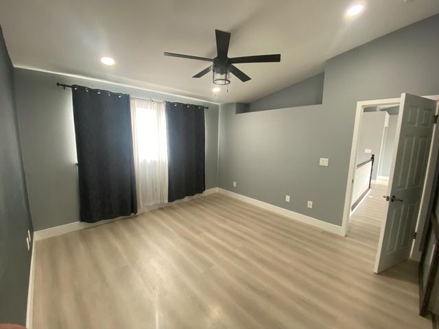827 Saint Andrew St, Lathrop, CA 95330