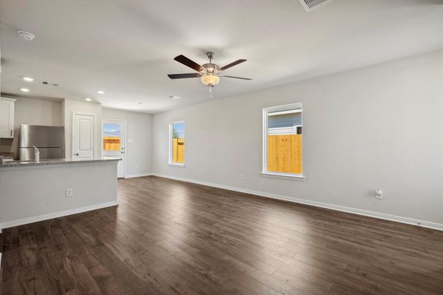 10410 Red Cardinal Drive Drive, Cleveland, TX 77328