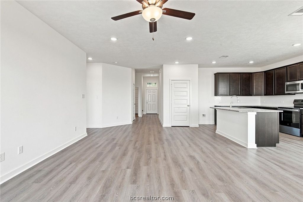 2519 Maskavich Court, Bryan, TX 77807 — photo 5