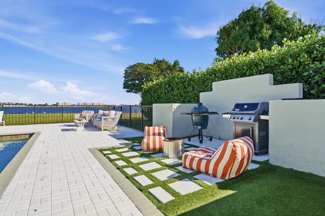 2308 Embassy Drive, West Palm Beach, FL 33401