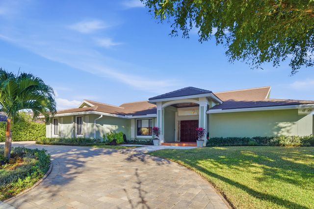 2308 Embassy Drive, West Palm Beach, FL 33401