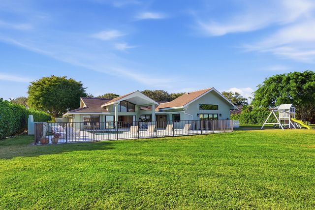 2308 Embassy Drive, West Palm Beach, FL 33401