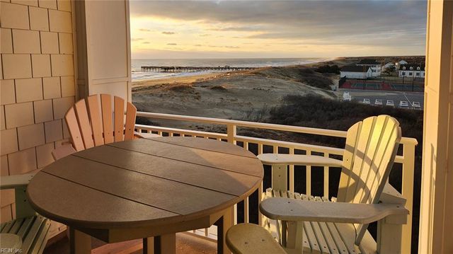 3738 Sandpiper Rd Apt 317B, Virginia Beach, VA 23456