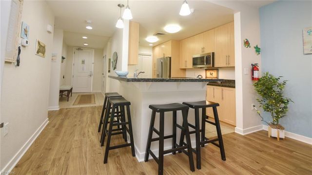 3738 Sandpiper Rd Apt 317B, Virginia Beach, VA 23456