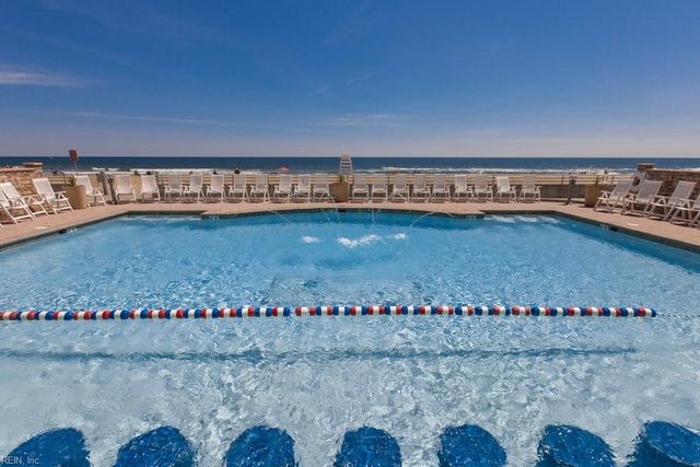 3738 Sandpiper Rd Apt 317B, Virginia Beach, VA 23456