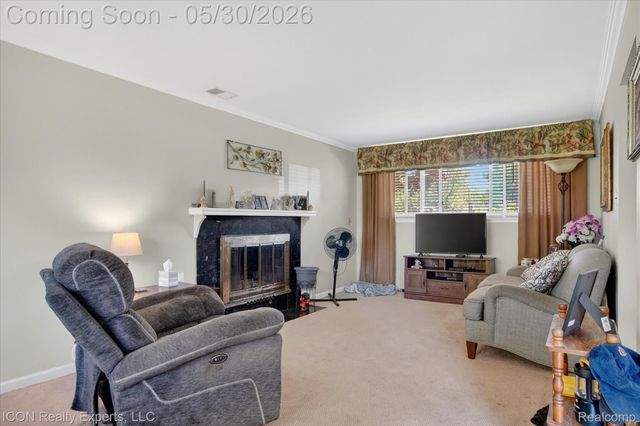 1869 Middle Trail Road, Commerce Charter Township, MI 48390