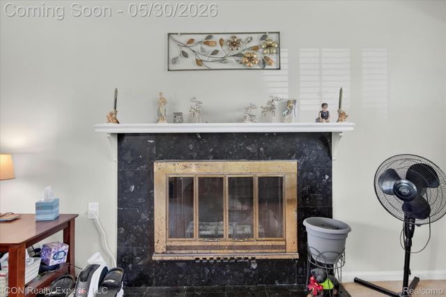 1869 Middle Trail Road, Commerce Charter Township, MI 48390