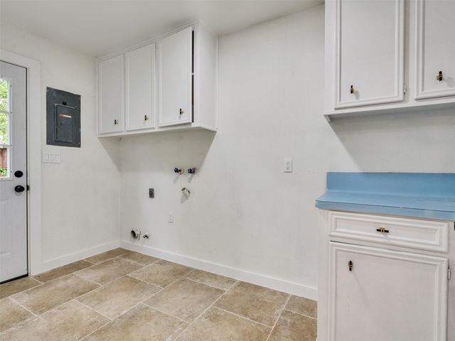 8322 Oak Moss Drive, Spring, TX 77379