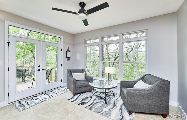 1275 Diamond Valley Drive, High Ridge, MO 63049