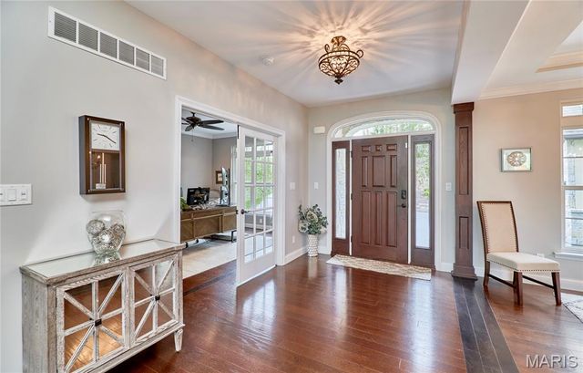 1275 Diamond Valley Drive, High Ridge, MO 63049
