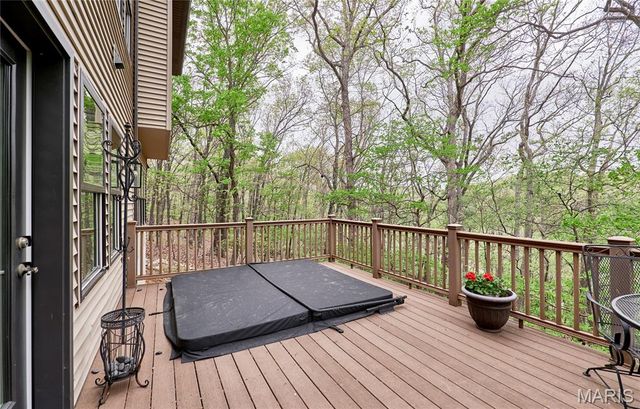 1275 Diamond Valley Drive, High Ridge, MO 63049