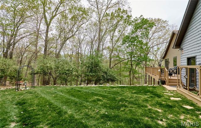 1275 Diamond Valley Drive, High Ridge, MO 63049
