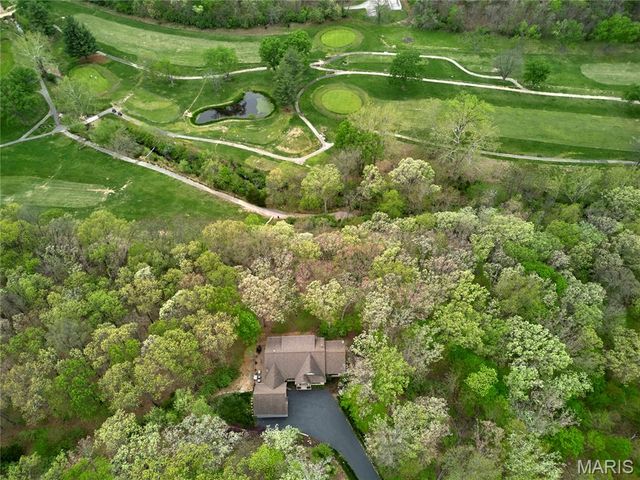 1275 Diamond Valley Drive, High Ridge, MO 63049