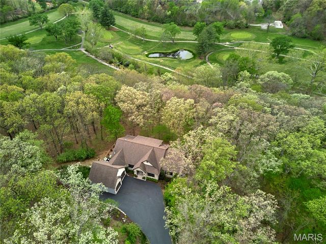 1275 Diamond Valley Drive, High Ridge, MO 63049