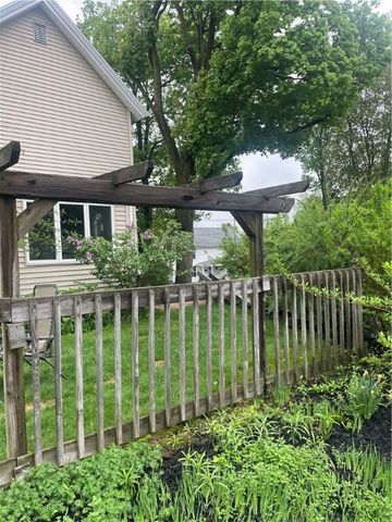 34 Grand Street, Oneonta-city, NY 13820