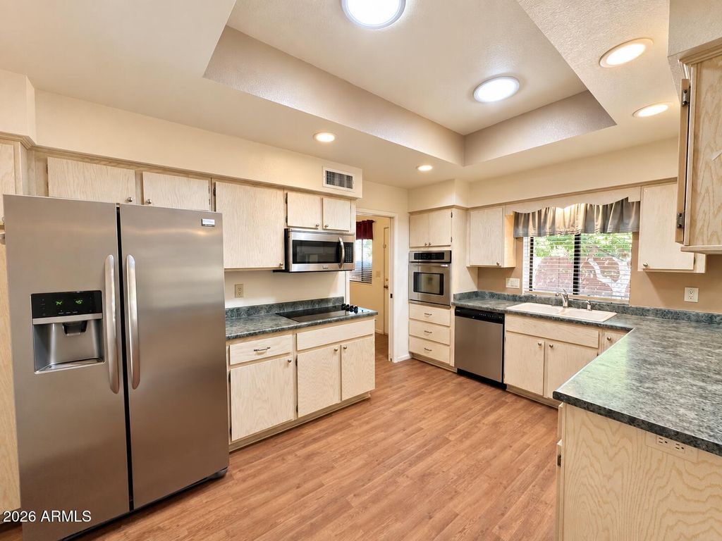 8338 E Navarro Avenue, Mesa, AZ 85209 — photo 4