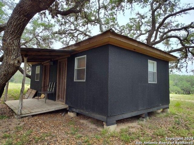 4590 Eichman, Von Ormy, TX 78073