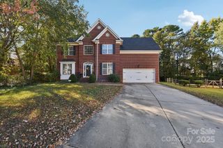 11015 Wilburn Park Court, Charlotte, NC 28262