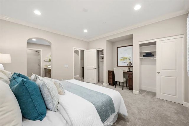 121 Catalonia, Irvine, CA 92618
